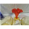 Image 3 : LOT 8 VINTAGE GLASSWARE DEPRESSION CUPS