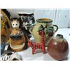 Image 5 : LOT 11 ASSORTED POTTERY VASES & DECOR