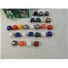 Image 2 : LOT 2 FOOTBALL HELMETS AND FOOTBALL ACTION FIGURE