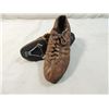 Image 1 : CLEATS FIGURINE STATUE RESIN