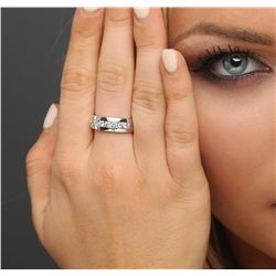 14KT White Gold 0.90ctw Diamond Ring