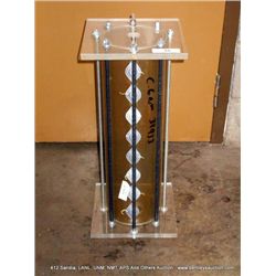 LAB APPARATUS (print sequence:) 37933