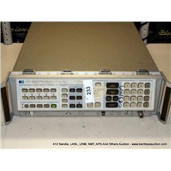HP 8566A SPECTRUM ANALYZER