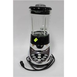 CUSINART S/S BLENDER