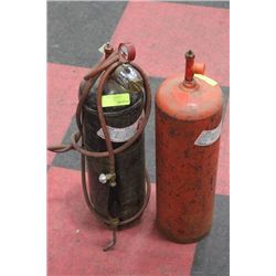 PAIR OF ACETYLENE B TANKS WITH TORCH