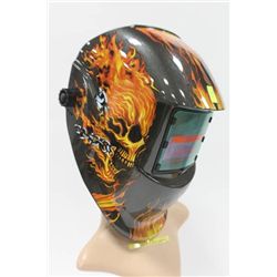 NEW SKULL DESIGN AUTO DARKENING ELECTRIC WELDING