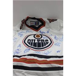 EDMONTON OILERS JERSEY TEAM SIGNED SIZE:M