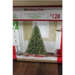 PRELIT CHRISTMAS TREE IN BOX