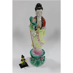 CHINESE LADY WITH FLOWERS STATUE