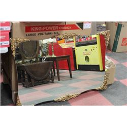 VINTAGE ESTATE MIRROR