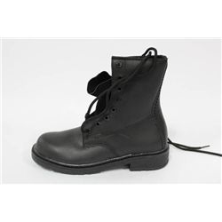 DYNAMIC STEEL TOE BOOTS ON CHOICE: SIZE 8 3E