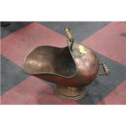 ANTIQUE SOLID COPPER COAL SHUTTLE
