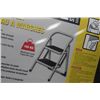 Image 1 : NEW SHOP PRO PROFESSIONAL 2 STEP LADDER