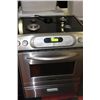 Image 1 : KITCHEN AIDE STAINLESS GAS RANGE (SELLING AS)