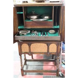 ESTATE CABINET W CONTENTS