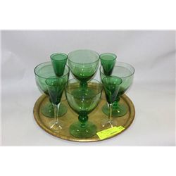 ESTATE TRAY W GREEN CRYSTAL GLASSES