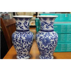 PAIR OF BLUE AND WHITE VASE 12"