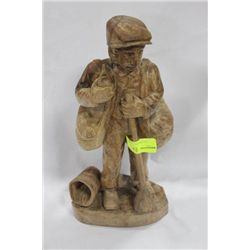 WOOD CARVED PIPE SMOKING JANITOR