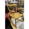 Image 1 : CHILDRENS ROCKING CHAIR