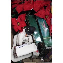 BOX OF CHRISTMAS ACCESSORIES