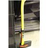 Image 1 : MASTERCRAFT FIBREGLASS 3.5LB AXE