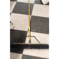 SHOP BROOM