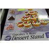 Image 1 : CUPCAKE DESSERT STAND