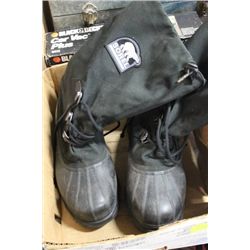 BOX W/ MEN'S SOREL WINTER BOOTS SIZE 12