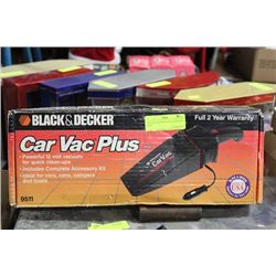 BLACK & DECKER CAR VAC PLUS IN BOX