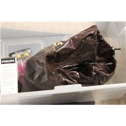 TOTE OF HOUSEHOLD MISC.