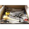 Image 1 : BOX OF KITCHEN UTENSILS***