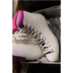 FIGURE SKATES SIZE 7