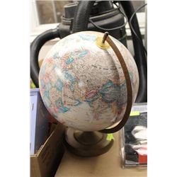 WORLD GLOBE