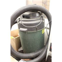 3HP SHOP VAC MISSING 1 WHEEL
