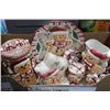 Image 1 : BOX W/ CHRISTMAS GINGERBREAD SERVING SET SALT/