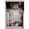 Image 1 : ASHTON DRAKE GALLERY COLLECTOR PORCELAIN DOLL