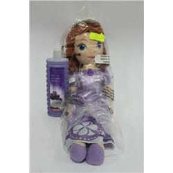 SOPHIA CUDDLE PILLOW INCLUDES AVON BUBBLE  BATH