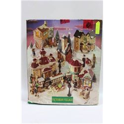 VICTORIAN CHRISTMAS VILLAGE SCENE