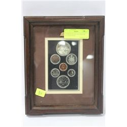 COMMEMORATIVE POLAR BEAR SILVER DOLLAR