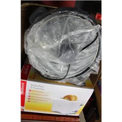 BOX W/ BLACK & DECKER RICE COOKER PLUS &