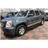 Image 1 : 2009 GMC YUKON 4 X4 W/114,000 KMS BLACK LEATHER