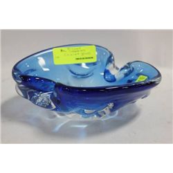 BLUE CHALET GLASS DISH