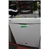 Image 1 : GE WHITE DISHWASHER