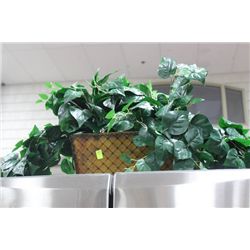 SHOWHOME ARTIFICIAL PLANT