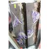 Image 1 : PAIR OF SHOWHOME FLORAL CANVAS PICTURES