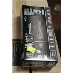MIDNIGHT POWDER FREE EXAMINATION GLOVES ON
