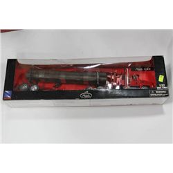 1:32 SCALE DIE CAST LOGGING TRACTOR TRAILER