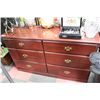 Image 1 : SOLID WOOD 6-DRAWER DRESSER