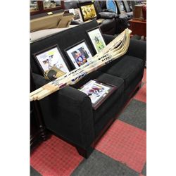 SHOWHOME CHARCOAL FABRIC LOVE SEAT