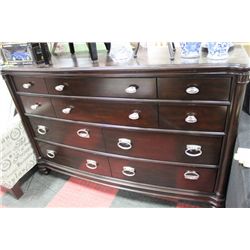 SHOWHOME 10 DRAWER WOOD DRESSER